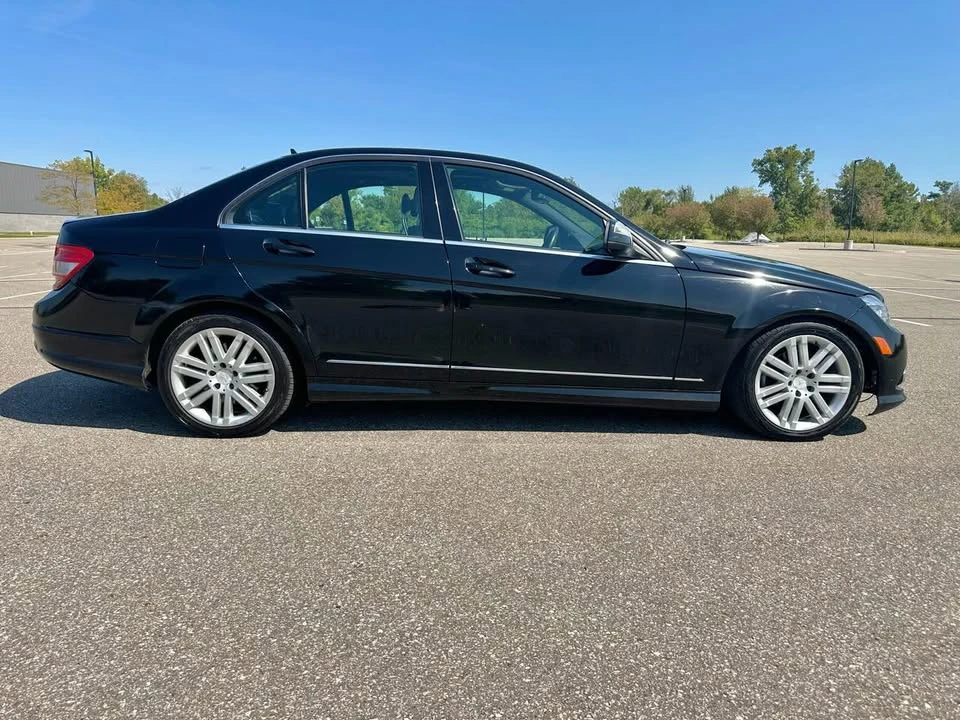 2009 Mercedes-Benz W204 C-Class - Image 7 of 18