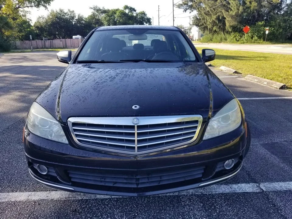 2009 Mercedes-Benz W204 C-Class - Image 8 of 20