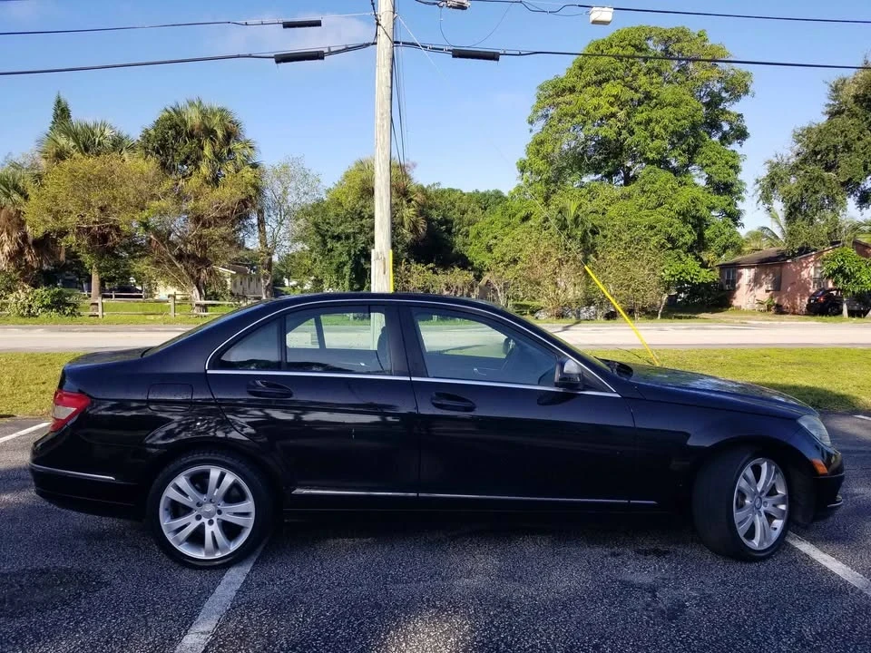 2009 Mercedes-Benz W204 C-Class - Image 6 of 20