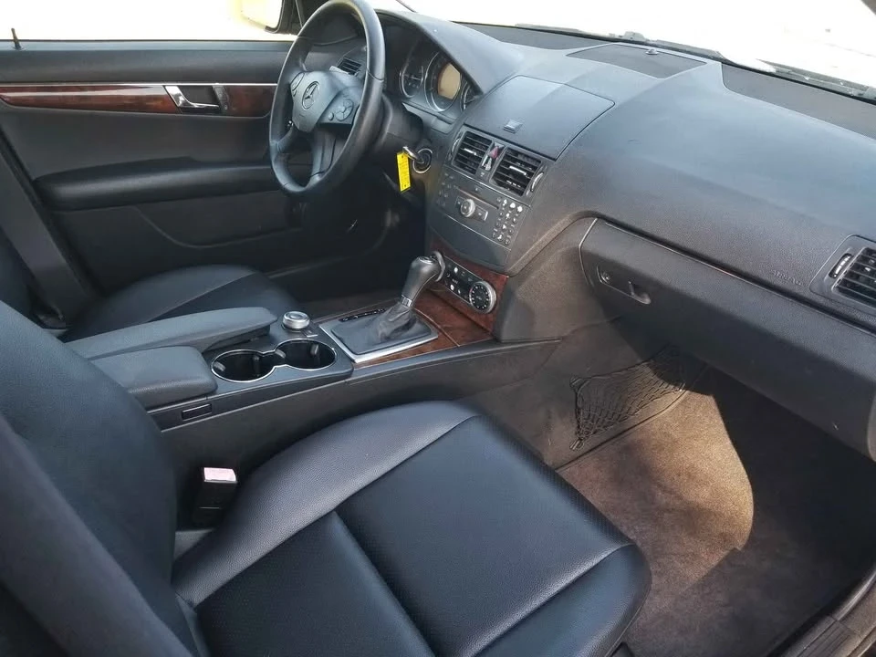 2009 Mercedes-Benz W204 C-Class - Image 17 of 20