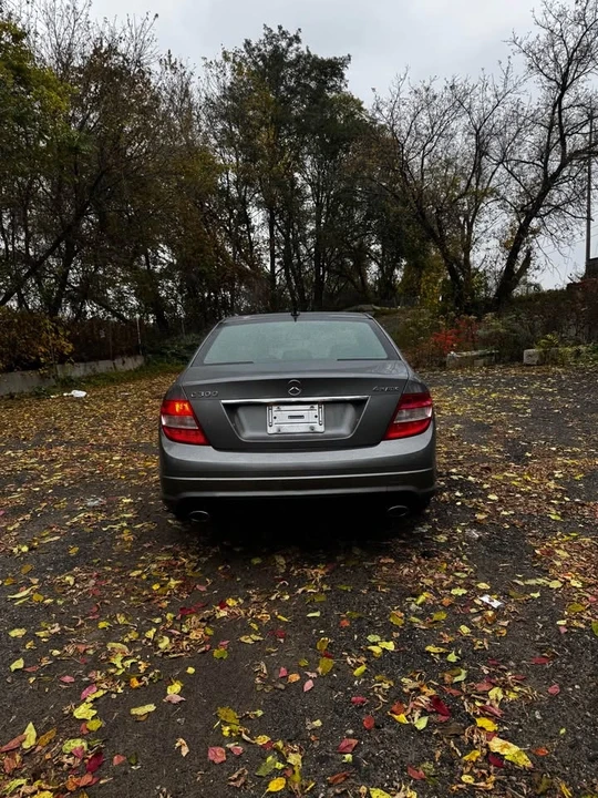 2009 Mercedes-Benz W204 C-Class - Image 6 of 10