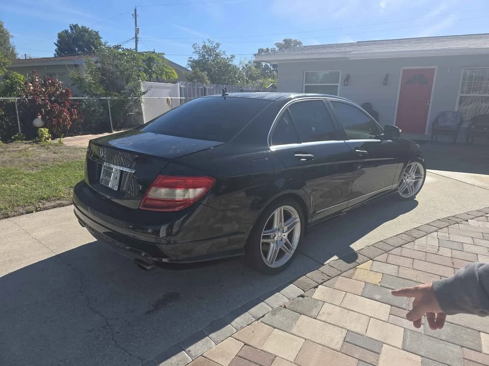 2009 Mercedes-Benz W204 C-Class - Image 3 of 5