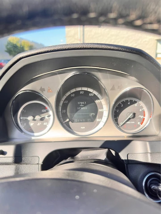 2009 Mercedes-Benz W204 C-Class - Image 11 of 12