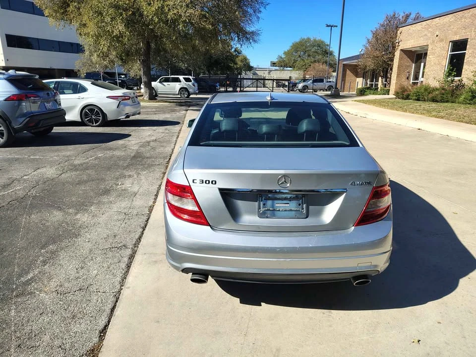 2009 Mercedes-Benz W204 C-Class - Image 5 of 9