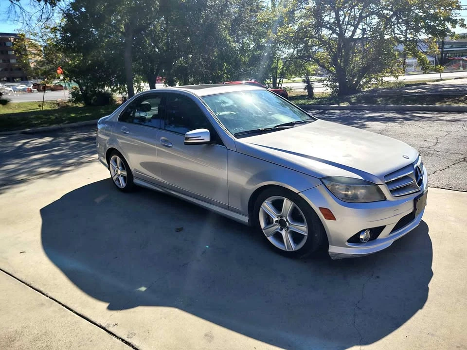 2009 Mercedes-Benz W204 C-Class - Image 2 of 9