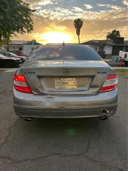 2009 Mercedes-Benz W204 C-Class - Image 5 of 13