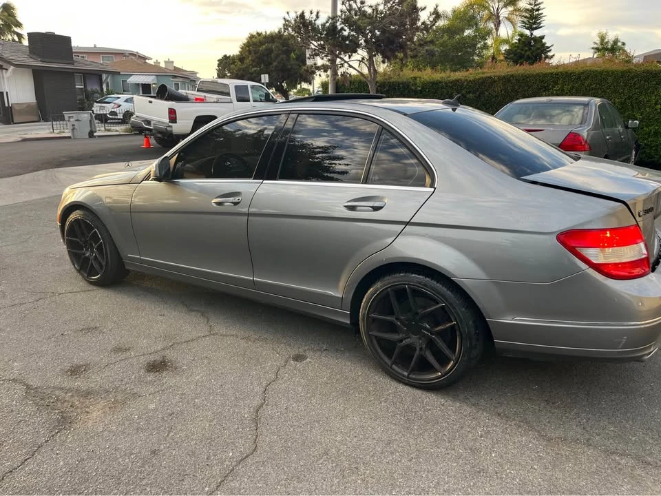 2009 Mercedes-Benz W204 C-Class - Image 8 of 13