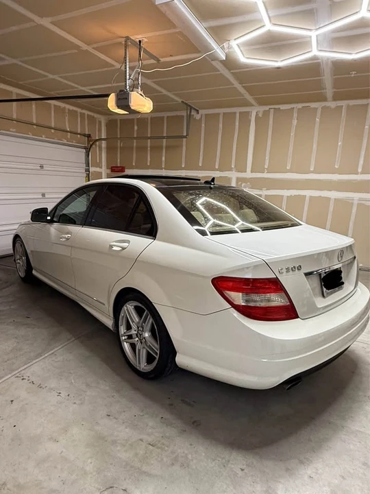 2009 Mercedes-Benz W204 C-Class - Image 6 of 10