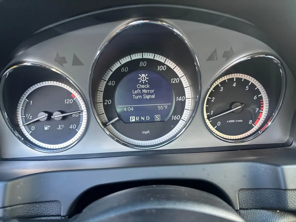 2009 Mercedes-Benz W204 C-Class - Image 9 of 15