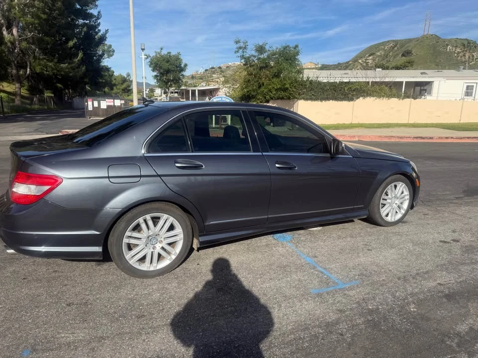 2009 Mercedes-Benz W204 C-Class - Image 4 of 13