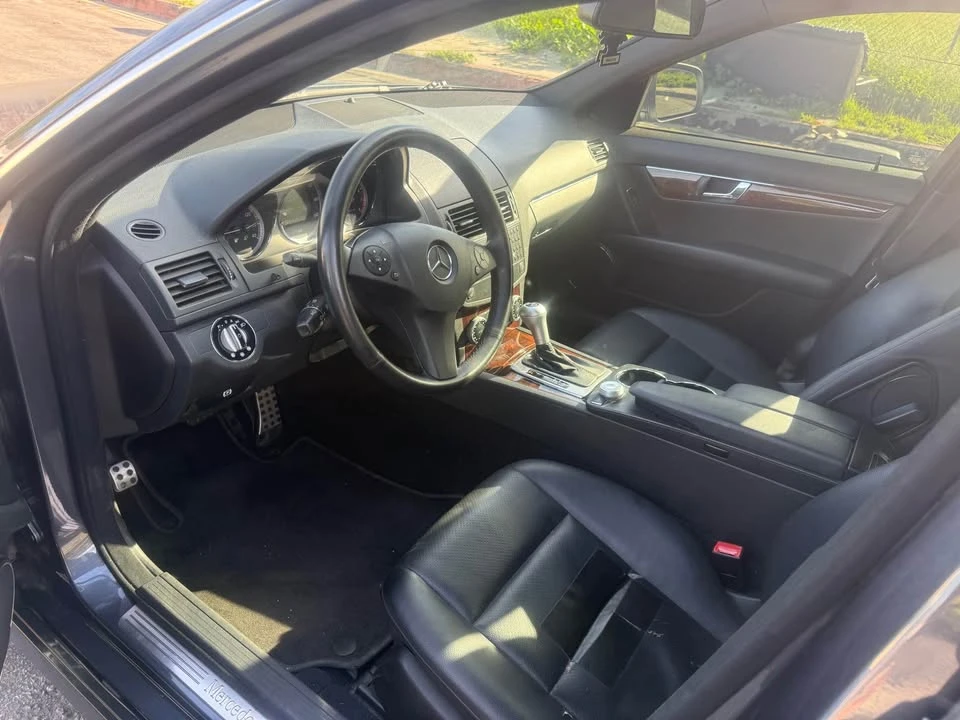 2009 Mercedes-Benz W204 C-Class - Image 9 of 13