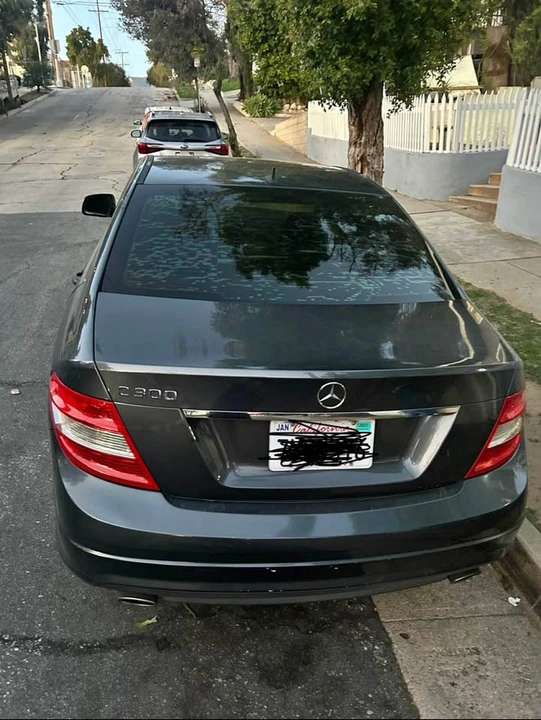 2009 Mercedes-Benz W204 C-Class - Image 3 of 3
