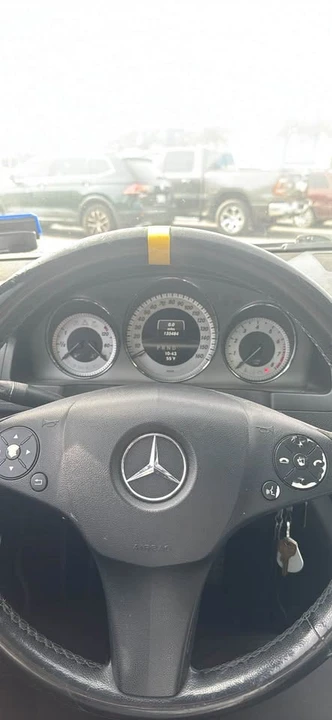 2009 Mercedes-Benz W204 C-Class - Image 9 of 11