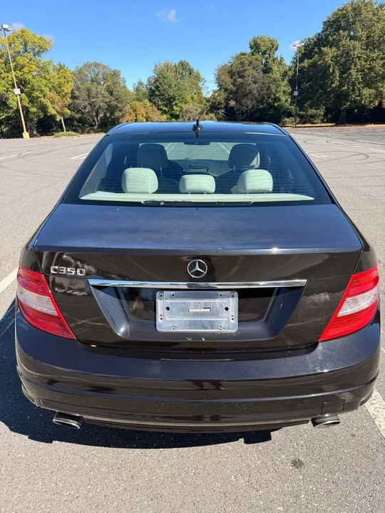 2009 Mercedes-Benz W204 C-Class - Image 3 of 10