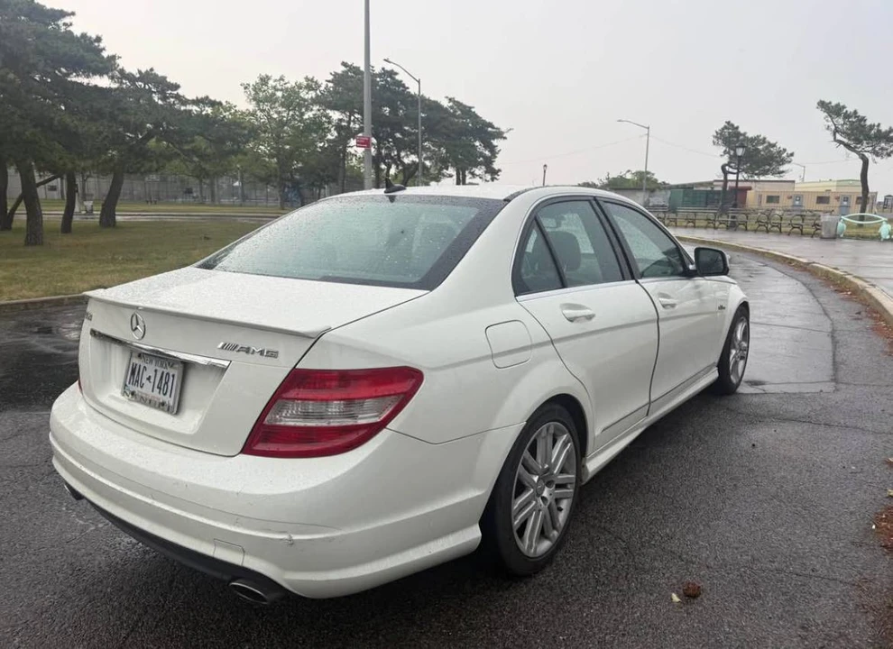 2009 Mercedes-Benz W204 C-Class - Image 3 of 6