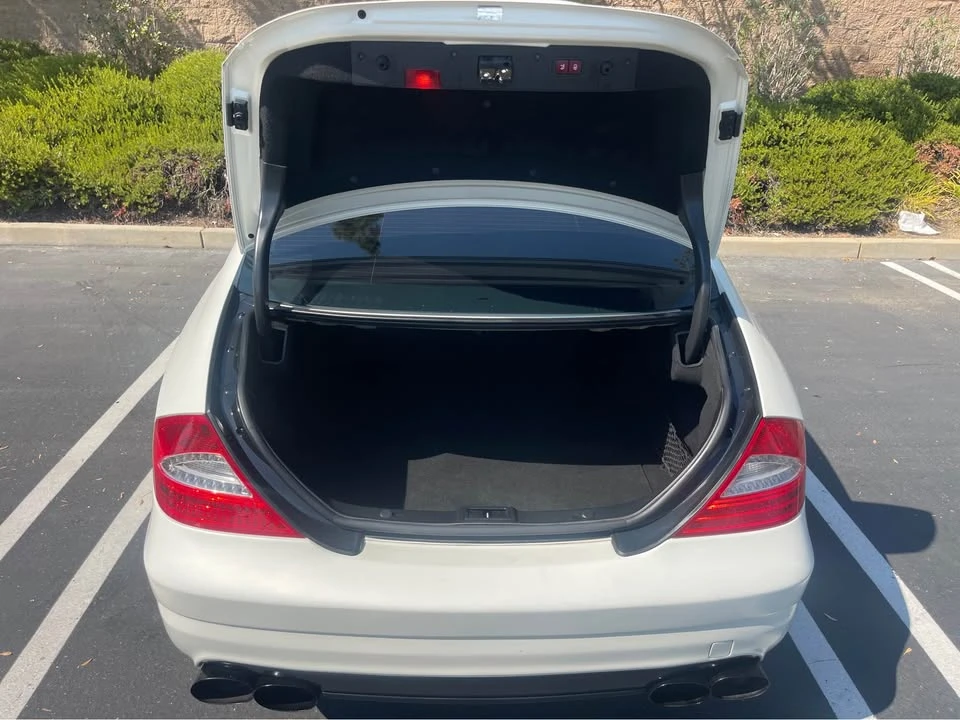 2009 Mercedes-Benz C219 CLS-Class - Image 10 of 20