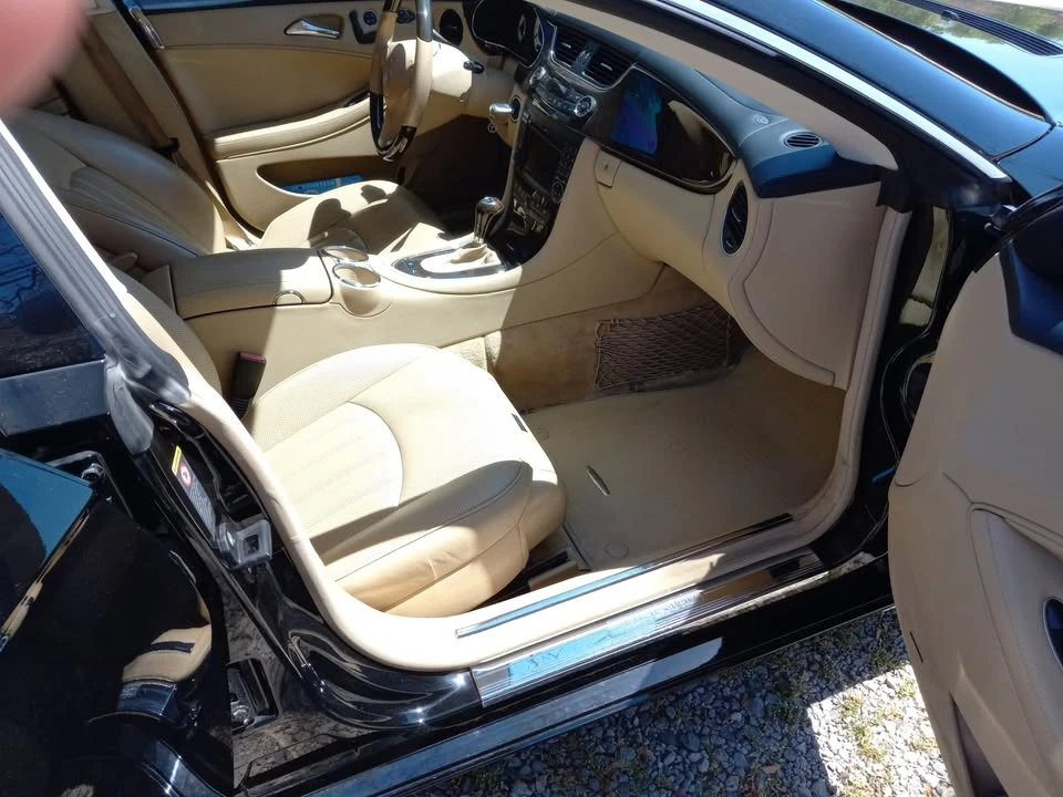 2009 Mercedes-Benz C219 CLS-Class - Image 9 of 18