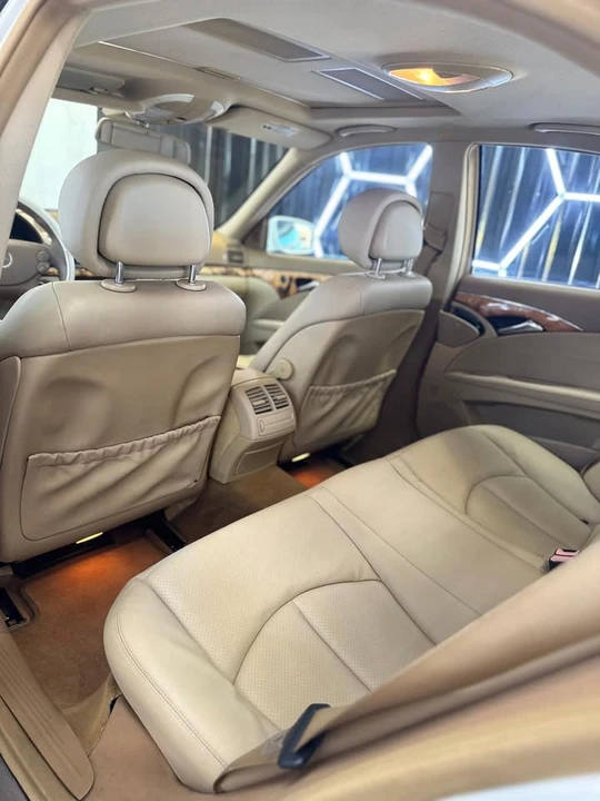 2009 Mercedes-Benz W211 E-Class - Image 15 of 18