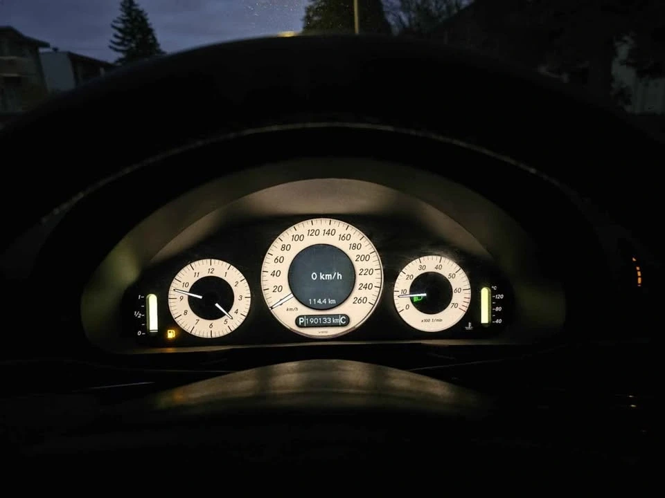2009 Mercedes-Benz W211 E-Class - Image 9 of 10