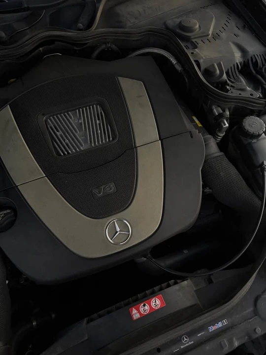 2009 Mercedes-Benz W211 E-Class - Image 13 of 16