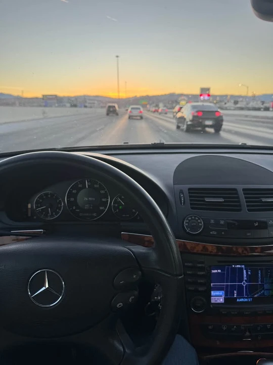2009 Mercedes-Benz W211 E-Class - Image 12 of 16