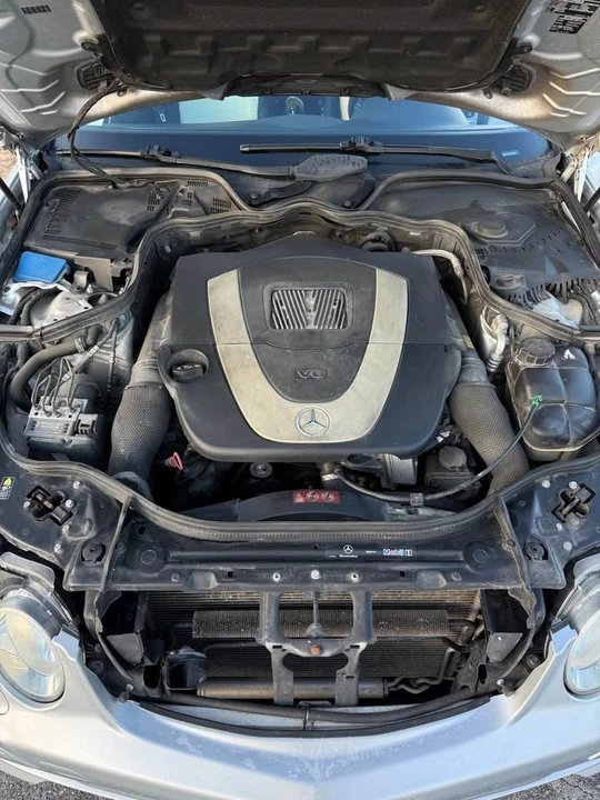 2009 Mercedes-Benz W211 E-Class - Image 13 of 17
