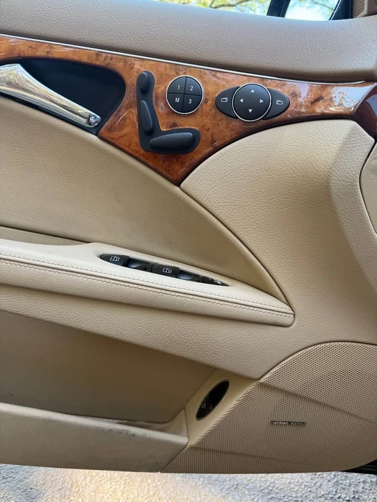 2009 Mercedes-Benz W211 E-Class - Image 11 of 19