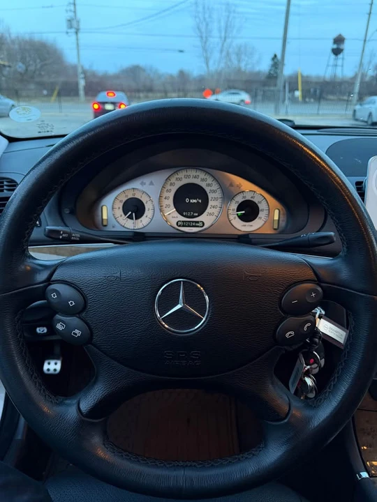 2009 Mercedes-Benz W211 E-Class - Image 9 of 12