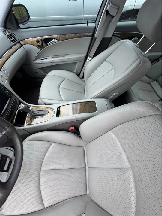 2009 Mercedes-Benz W211 E-Class - Image 12 of 15