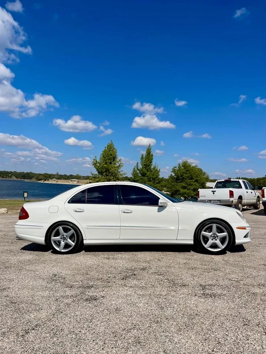 2009 Mercedes-Benz W211 E 55 & E 63 AMG - Image 6 of 11