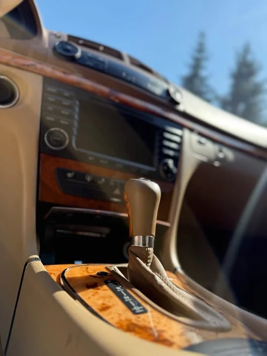 2009 Mercedes-Benz W211 E-Class - Image 6 of 7