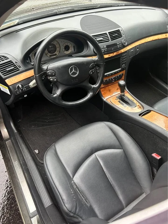 2009 Mercedes-Benz C207/A207 E-Class Coupe & Convertible - Image 6 of 10