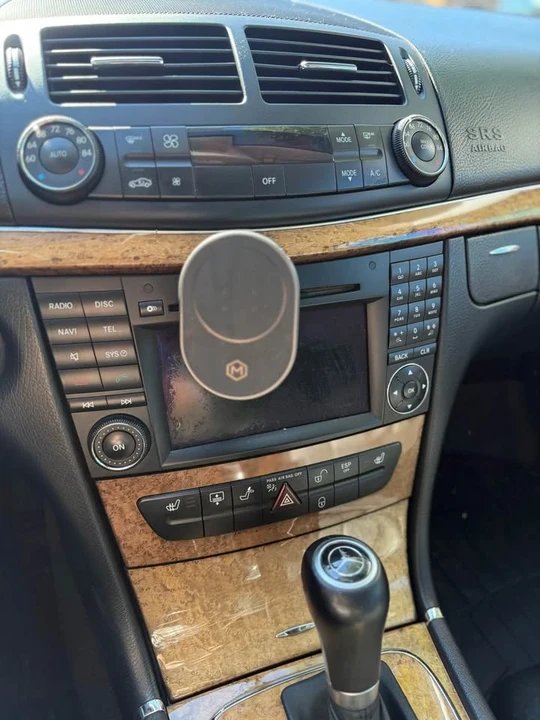 2009 Mercedes-Benz W211 E-Class - Image 19 of 20