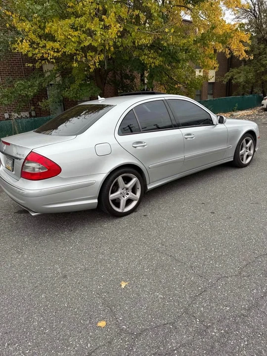 2009 Mercedes-Benz W211 E-Class - Image 6 of 14