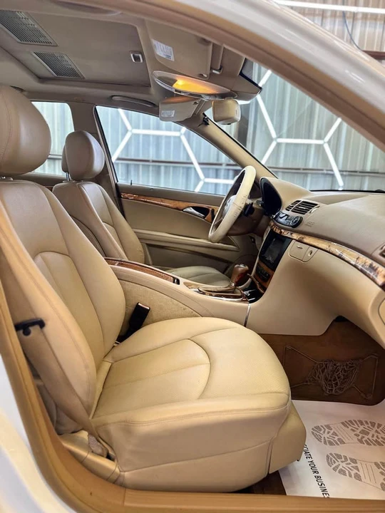 2009 Mercedes-Benz W211 E-Class - Image 10 of 12