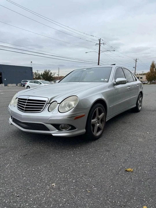 2009 Mercedes-Benz W211 E-Class - Image 2 of 14