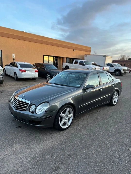 2009 Mercedes-Benz W211 E-Class - Image 2 of 17