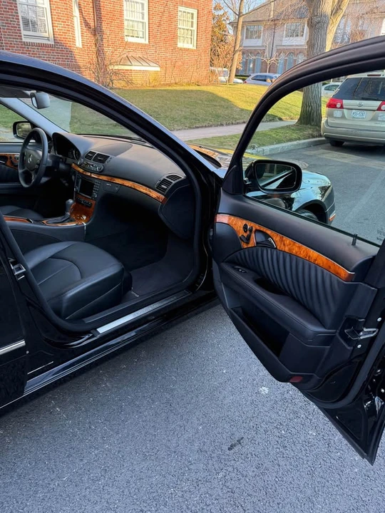 2009 Mercedes-Benz W211 E-Class - Image 11 of 20