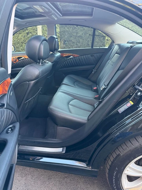 2009 Mercedes-Benz W211 E-Class - Image 8 of 20