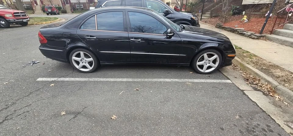 2009 Mercedes-Benz W211 E-Class - Image 2 of 11
