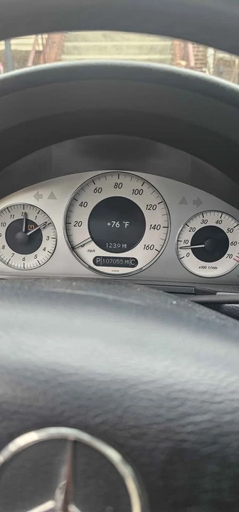 2009 Mercedes-Benz W211 E-Class - Image 9 of 11