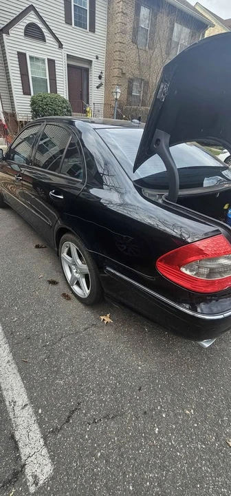 2009 Mercedes-Benz W211 E-Class - Image 7 of 11