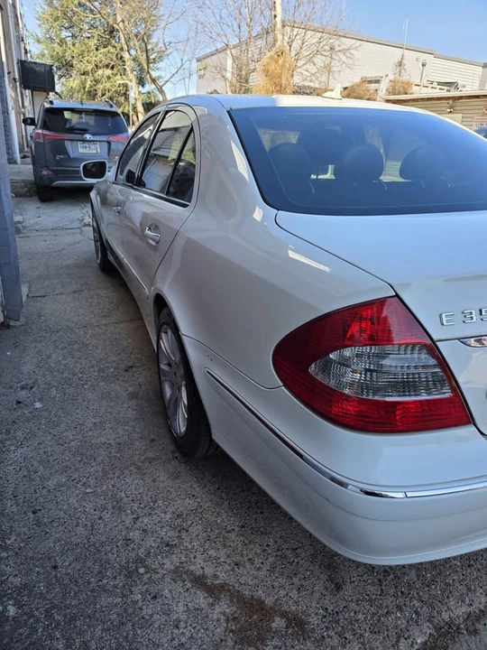 2009 Mercedes-Benz W211 E-Class - Image 6 of 14
