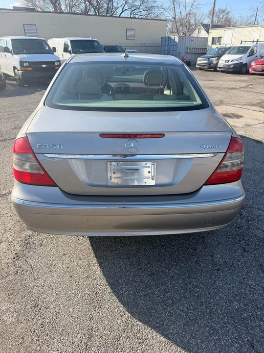 2009 Mercedes-Benz W211 E-Class - Image 5 of 18