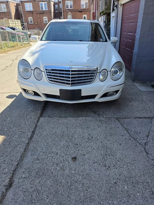 2009 Mercedes-Benz W211 E-Class - Image 8 of 14