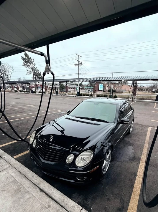 2009 Mercedes-Benz W211 E-Class - Image 2 of 9
