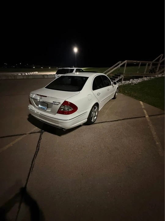 2009 Mercedes-Benz W211 E-Class - Image 11 of 11