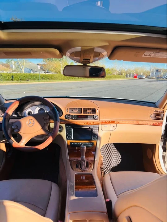 2009 Mercedes-Benz W211 E-Class - Image 8 of 12