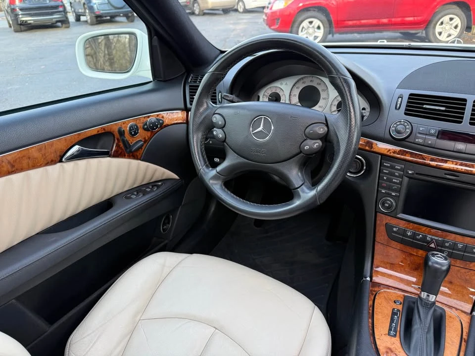 2009 Mercedes-Benz W211 E-Class - Image 11 of 20