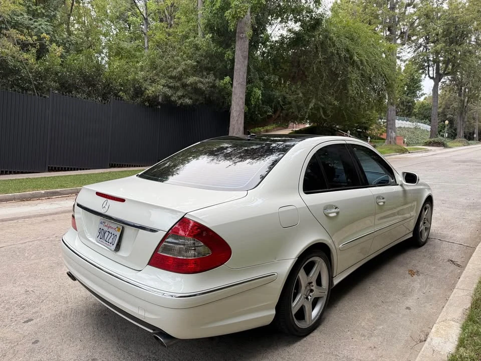 2009 Mercedes-Benz W211 E-Class - Image 8 of 16
